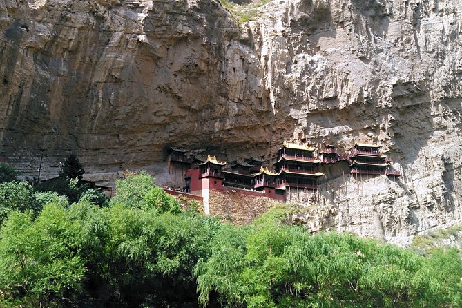 Private Tour to Yungang Grottoes, Hanging Temple and Wooden Pagoda from Datong - What to expect day-of, including walking, weather, and comfort