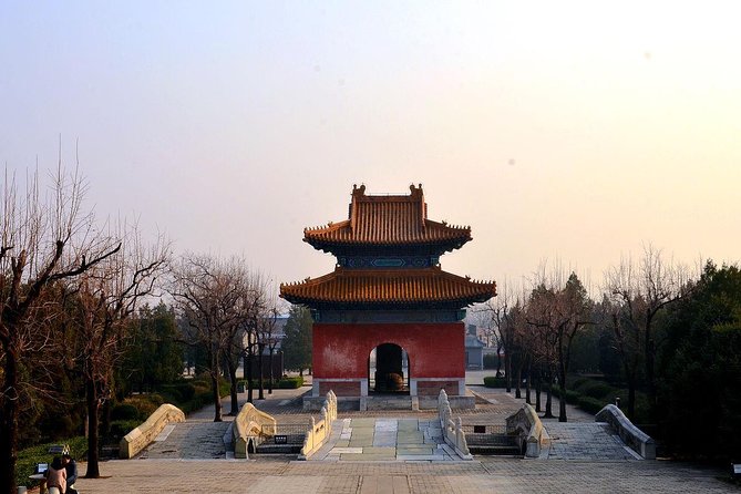 Private Transfer: Badaling Great Wall & Ming Tombs with VIP Pass - VIP entry at Badaling Great Wall, plus faster cable-car arrival