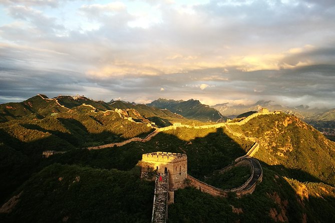 Private Trekking Tour from Gubeikou to Jinshanling Greatwall - Stop 1: Gubeikou from Panlongshan beauty spot to General Tower and the 24-hole Guard Tower