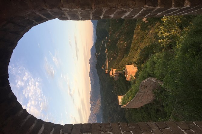 Private Trekking Tour from Gubeikou to Jinshanling Greatwall - Lunch at the farmer’s restaurant, a real break between two wall worlds