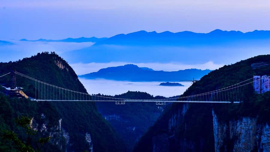 Private VIP Zhangjiajie Tianmen Mountain Day Tour - East Route Glass Walkway and Yu Hu Peak, Then the Long Cable Car Down