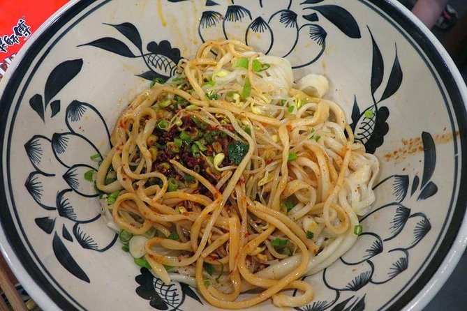Private Xi’an Night & Food Tour by Tuk Tuk and Public Transportation - Who This Tour Fits Best, and Who Might Want Something Else