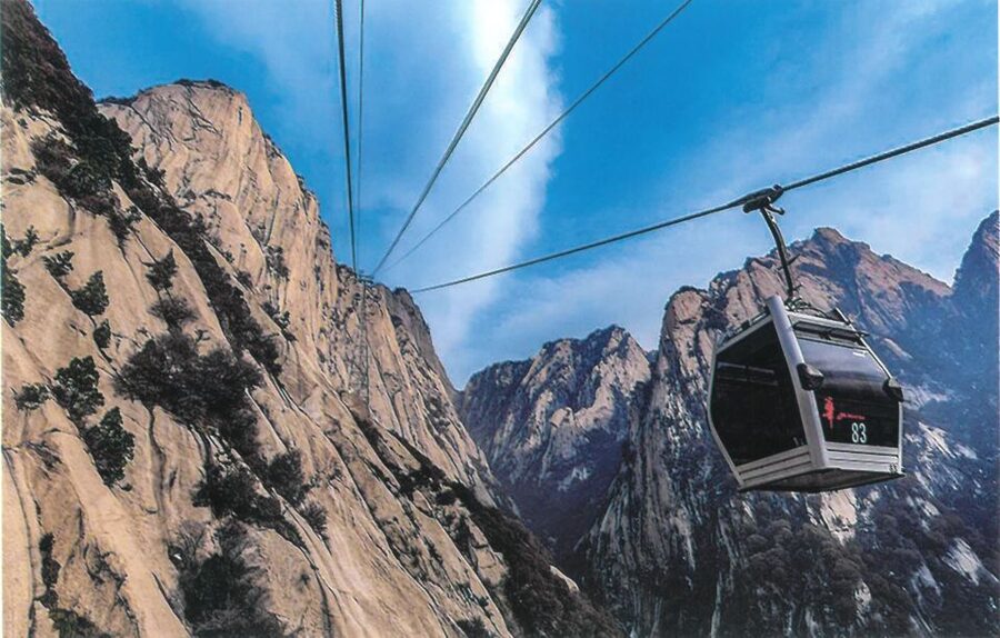 Private Xian Mt. Huashan Adventure Tour: Explore in Your Own - Meet-Up on Return, Then Back Down by Cable Car