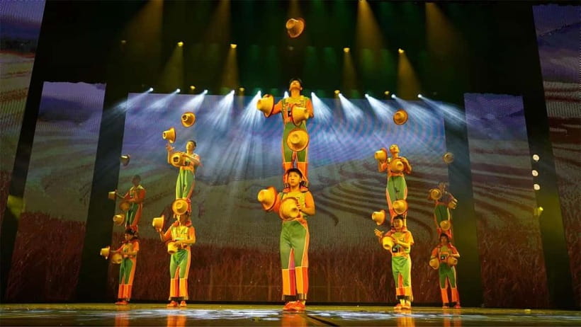 Red Theater Beijing Acrobatic Show Tickets With Option - Who should book this show, and who might not love it