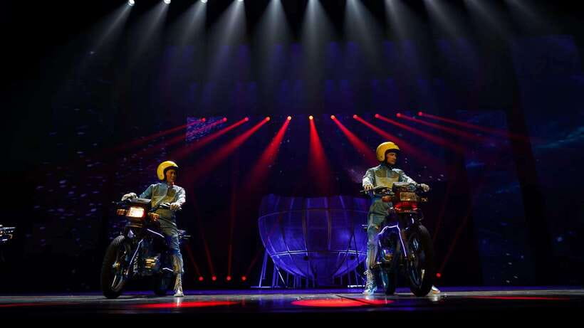 Red Theatre Beijing Acrobatic Show Tickets - Price and value: is $39 a smart buy?