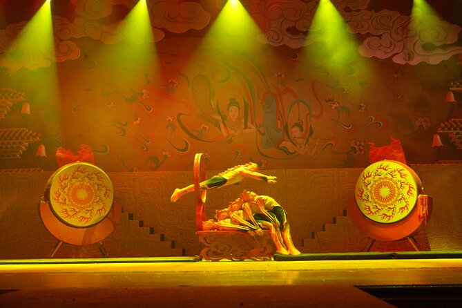 Red Theatre Beijing Acrobatic Show Tickets Official Booking - What the Show Feels Like Once You Sit Down