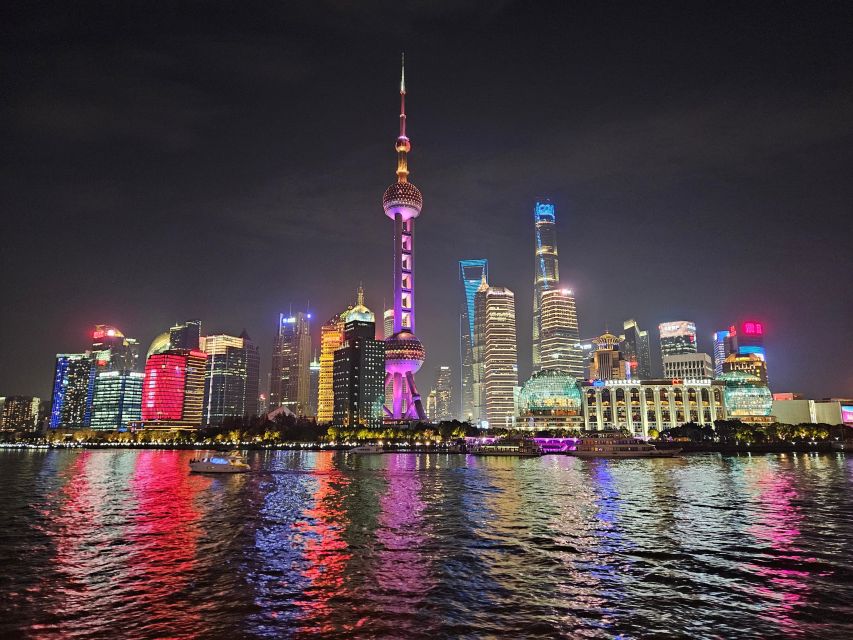 Shanghai: 8-Hour Private City Tour - People Square, City Hall Areas, and the Story Hidden in Government Buildings