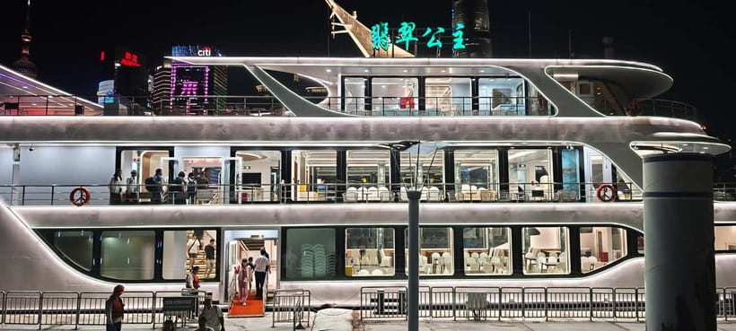 Shanghai: After Dark Dinner and Huangpu River Night Cruise - Entering the night through the Huangpu River skyline