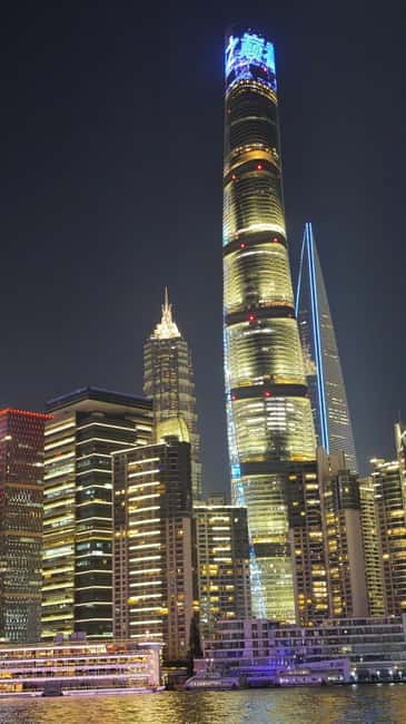 Shanghai: After Dark Dinner and Huangpu River Night Cruise - Who this tour suits best, and who should pass