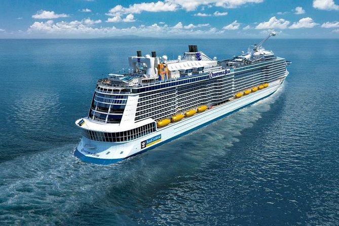 Shanghai Baoshan Cruise Port to Pudong Airport :Private transfer Service - Private Door-to-Airport Comfort From Baoshan Cruise Port