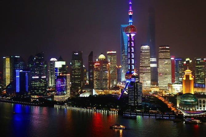 Shanghai bar hopping tour in the former french concession - Where you meet and how the night starts