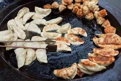 Shanghai Breakfast Walking Tour of Former French Concession