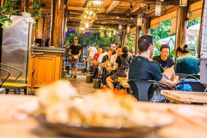 Shanghai craft beer tour with local food tastings - Finding your guide and starting at Longham hotel lobby