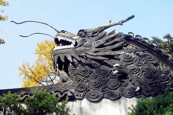 Shanghai Day Tour to Zhujiajiao Water Town, Yu Garden, Bazaar, Bund - The Bund waterfront: the best use of your final 50 minutes