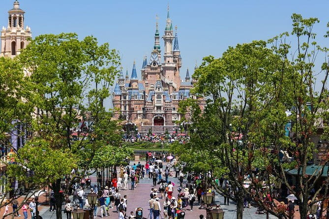 shanghai Disney+shanghai one day city highlights tour (two days) - A Two-Day Combo Tour: Shanghai Disneyland Then Downtown Sights
