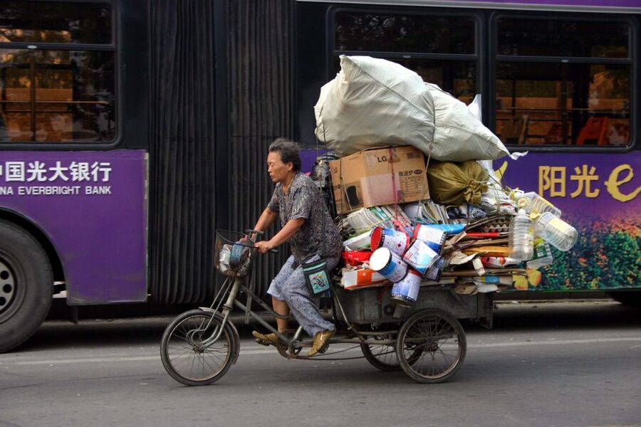 Shanghai: Full Day Classic Bike Tour With an Authentic Lunch - What makes this Shanghai day feel like the city, not a checklist