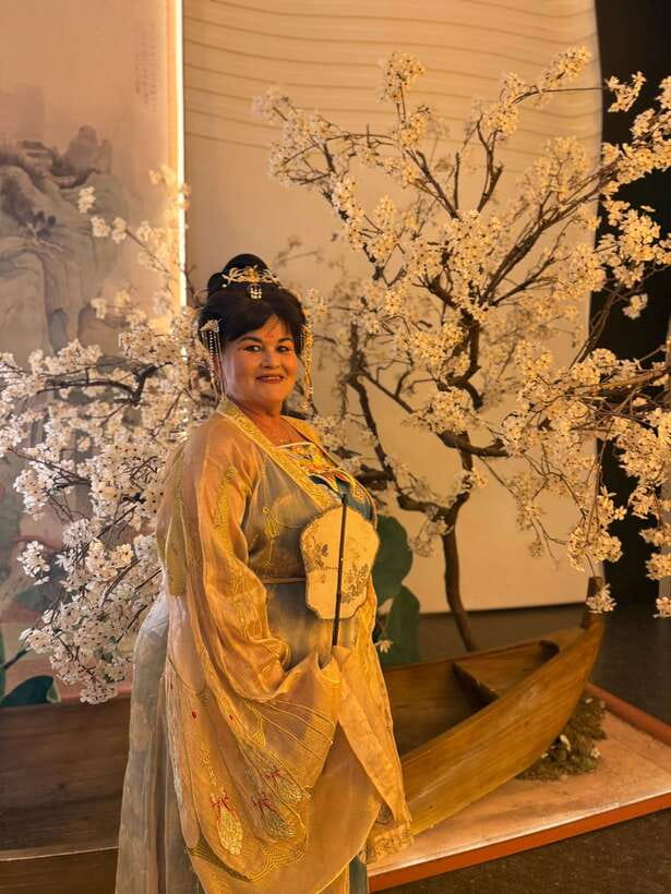 Shanghai Guided Royal Banquet Photo (Incl) with Massage Opt - The Optional Massage: A Practical Way to End the Evening