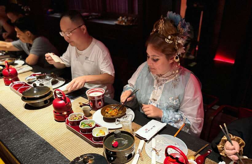 Shanghai Guided Royal Banquet Photo (Incl) with Massage Opt - Price Breakdown: What You Pay For, and Why It Can Be Worth It