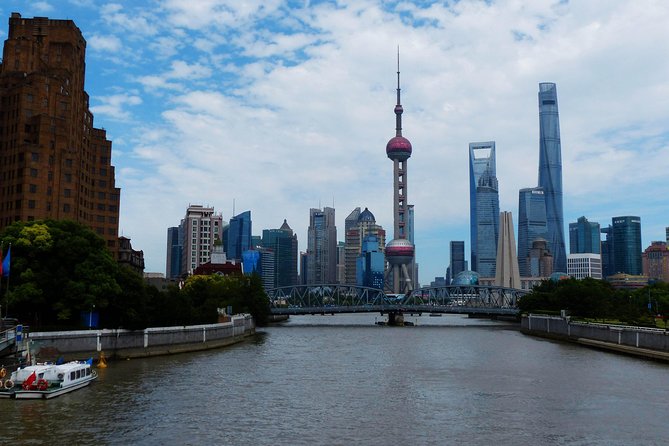 Shanghai Half Day Morning or Afternoon Sightseeing Tour - The afternoon loop around Yu Garden, Yuyuan Old Street, the Bund, and Xintiandi