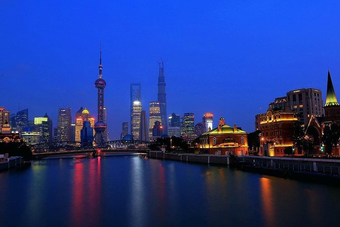 Shanghai Hongqiao Railway Station to Hotels:Private with Meet & Great service - Hotel drop-off: luggage help and check-in support