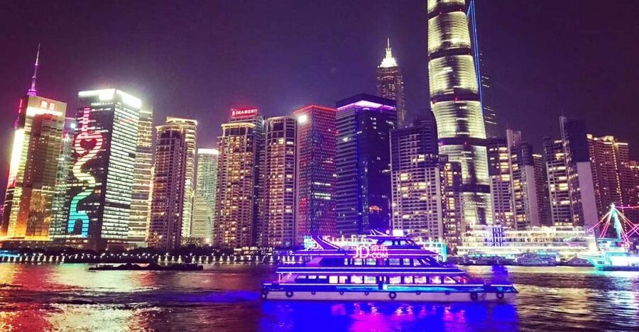 Shanghai in 5 Hours: River Cruise, Shanghai Tower & Dining - Yuyuan Bazaar: Ming-Qing lanes plus snack stops that actually feel local