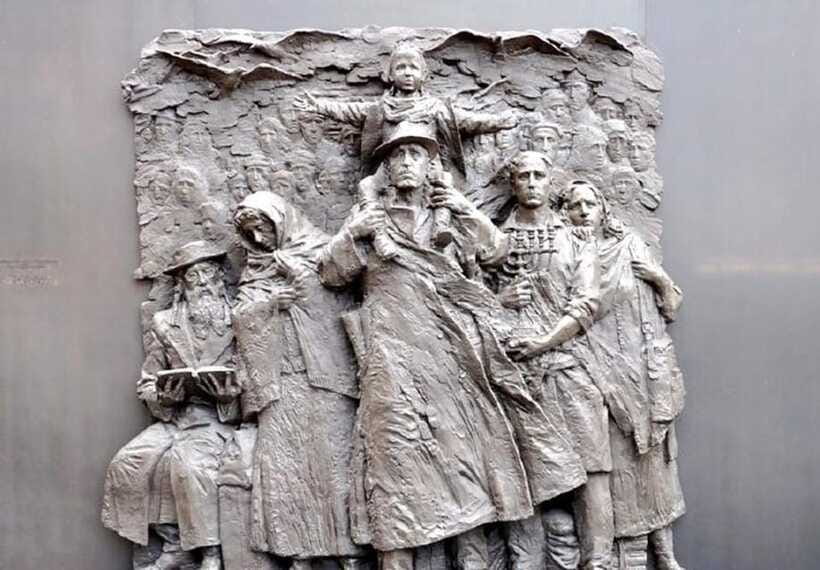 Shanghai: Jewish Ghetto and Shanghai Bund Private Tour - How the 3-Hour Private Format Works (and What to Expect)