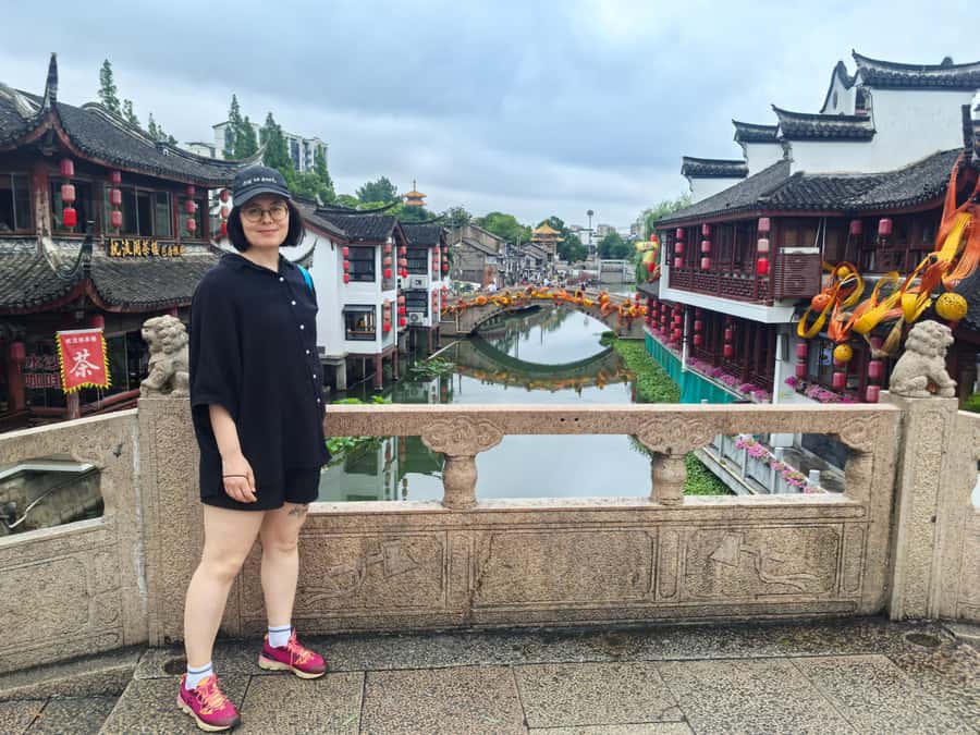 Shanghai Must-See and Foodie Test Bike Tour( Day & Night) - Nongtang and Shikumen lanes, where the past is measured in doorways