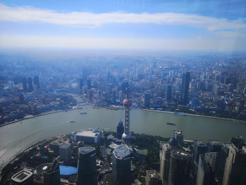 Shanghai: Private and Personalized Guided Tour - Pudong Business and Financial Center, Shanghai Tower, SWFC, and Jinmao Tower
