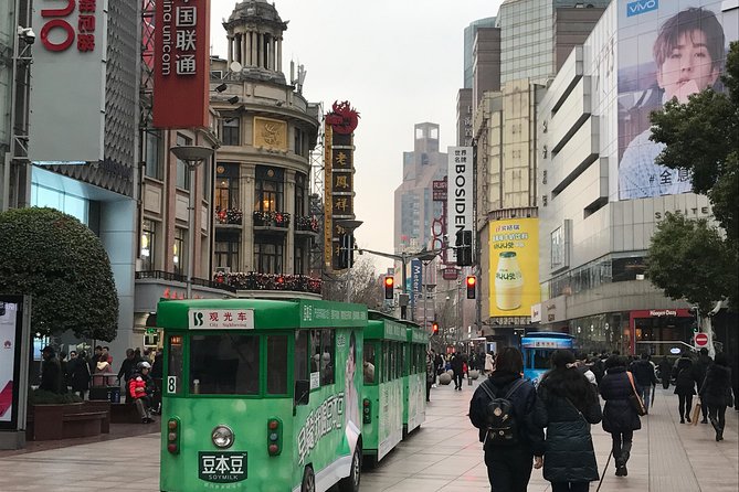 Shanghai Private Night Tour with Huangpu River Cruise, the Bund and Xintiandi - The Bund (Wai Tan): Old Shanghai Meets Night Lighting