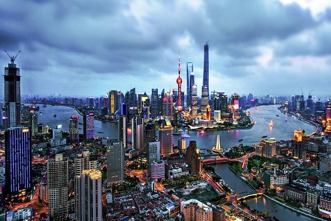 Shanghai Pudong Airport to Shanghai Hotels: Private with Meet & Greet Service - How the pickup process works, from flight tracking to the right car