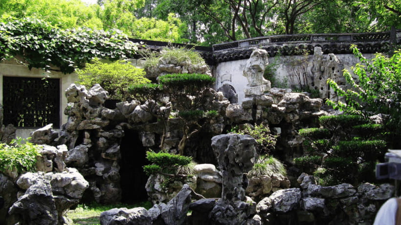 Shanghai: Yu Garden Admission Ticket - Yu Garden in Shanghai, a Ming dynasty retreat made for wandering