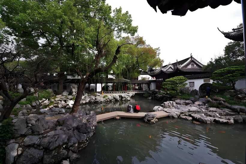 Shanghai: Yu Garden Ticket+Lantern Festival Entry combo - Price and value: $9 entrance only, but a lot packed into one day