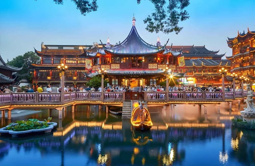 Shanghai: Yu Garden Ticket+Lantern Festival Entry combo - Two addresses in Huangpu: how to not lose time between garden and lanterns
