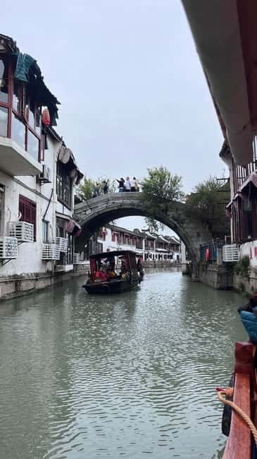 Shanghai: Zhujiajiao Water Town with Calligraphy Experience - From Shanghai hotel to Zhujiajiao’s slower pace