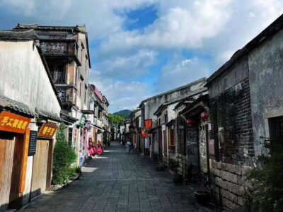 Dapeng Peninsula Day Tour with Hotel Pickup