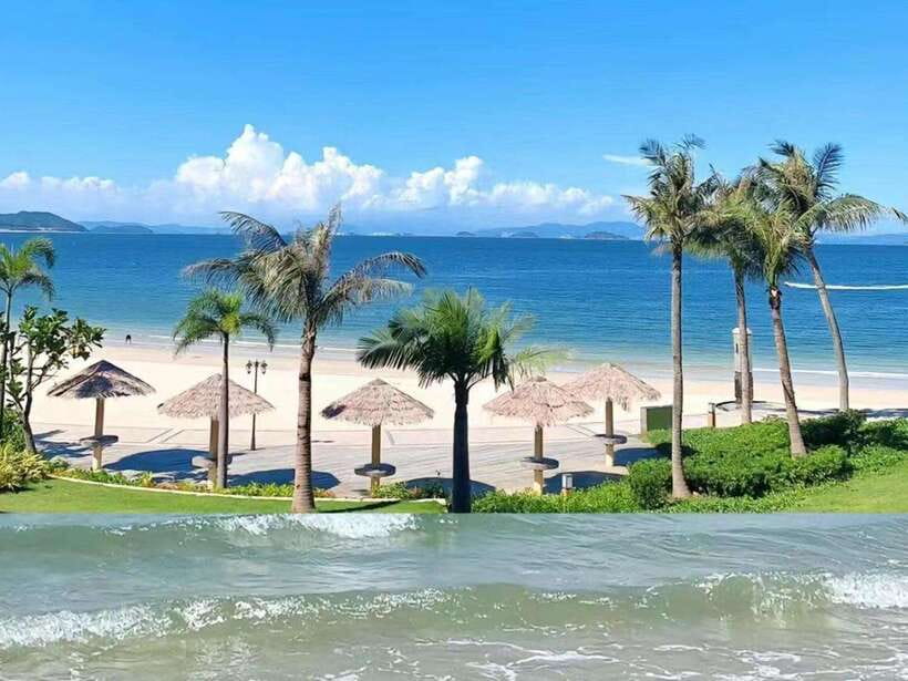 Shenzhen: Dapeng Peninsula Day Tour with Hotel Pickup - Judiaosha Beach: White Sand, Sea Breeze, and the Swim Suit Check