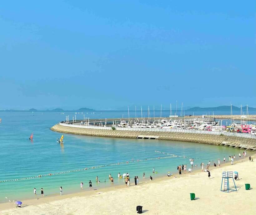 Shenzhen: Dapeng Peninsula Day Tour with Hotel Pickup - Price and Logistics: Is $252 for 8 Hours Good Value?