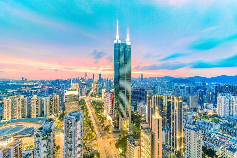 Shenzhen: Diwang Building 69F Observation Deck Entry Ticket - Landmark spotting: Ping An Finance Centre and Kingkey 100