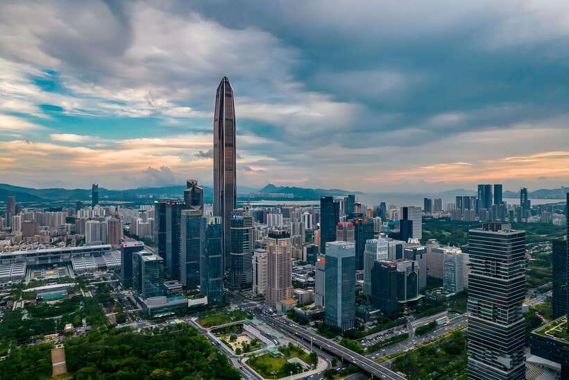 ShenZhen: Tallest Building with Luxury Meal on Highest Floor - Getting to the meeting point in Futian without stress