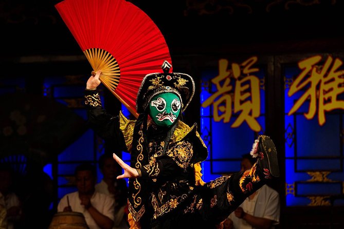 Sichuan Culture Opera Show in Chengdu - Tea service, snacks, and why the teahouse pacing works