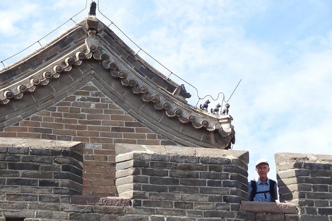 Small Group 6km hiking Jinshanling Great Wall EN speaking driver - 6 km on the Great Wall: what the walk really feels like