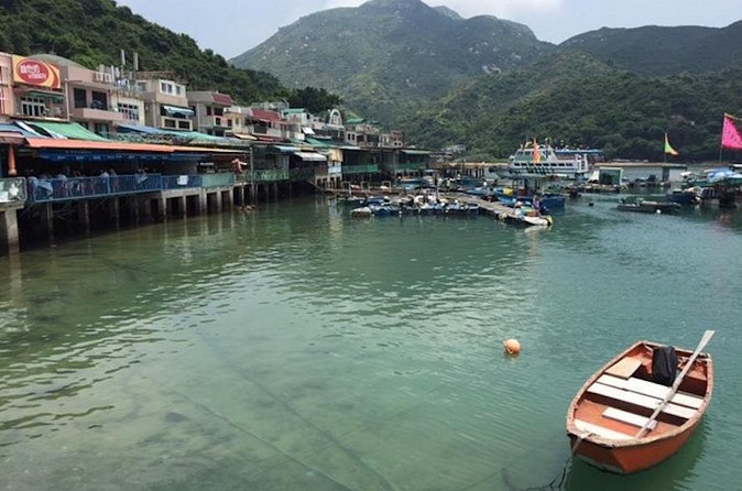 Small Group Hiking Day Tour to Lamma Island Hong Kong - Who this Lamma Island tour is best for
