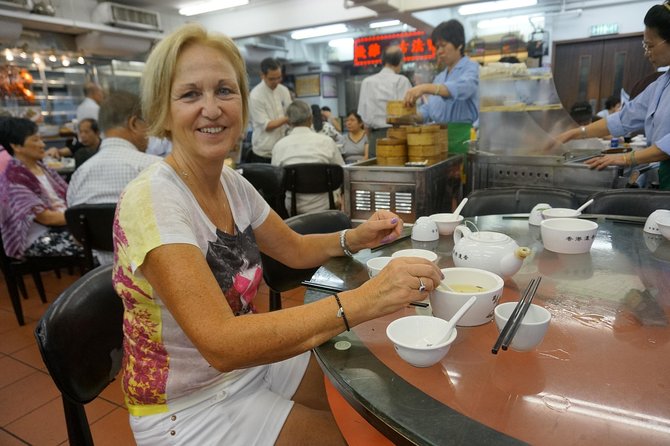 Small-Group Hong Kong Island Food Tour - Wonton Noodle Soup and the Local-Art Skill of Simple Food
