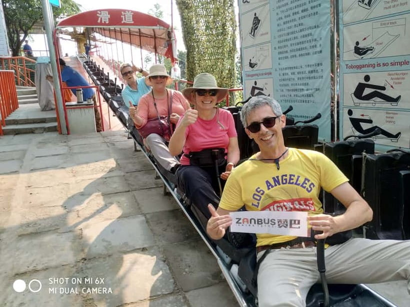 【Small Group】 Mutianyu Great Wall Day Trip with Hotel Pickup - The Ride to Mutianyu: Using the Time Without Losing Your Day