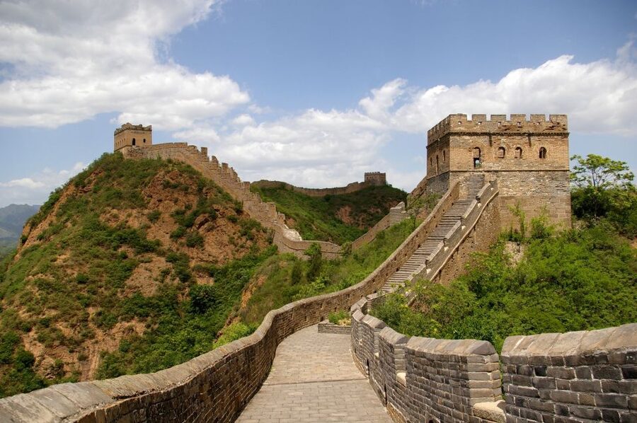 Small-Group Mutianyu Great Wall Tour With lunch And Ticket - Lunch Then a Jade or Cloisonné Workshop Stop