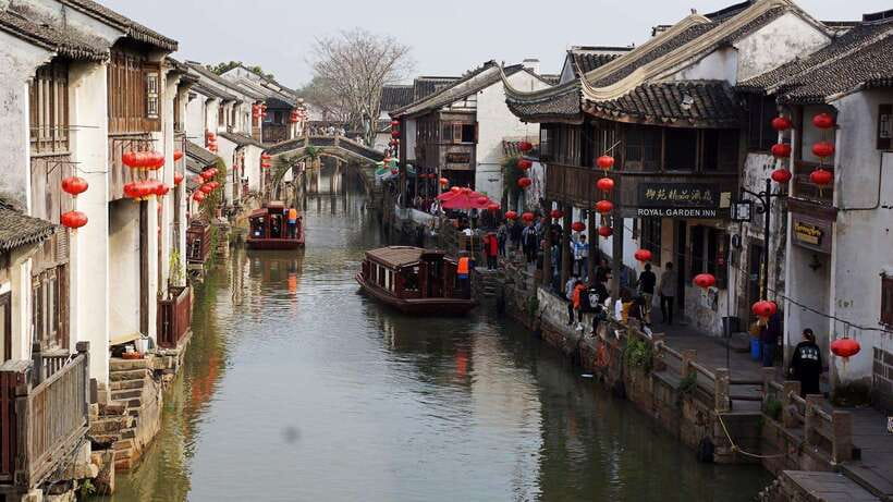 Suzhou and Zhujiajiao Private Guided Day Trip from Shanghai - Door-to-door pickup and the private car that makes the day feel easy