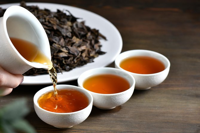 Three-Hour Private Chengdu Tea Wholesale Market Tour - Tea Sets and Accessories, Plus the Bonus of a Real Shopping Mission