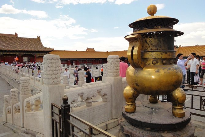 Tiananmen Square & Forbidden City with Entry Tickets - Imperial Garden stop: a reminder this was also entertainment