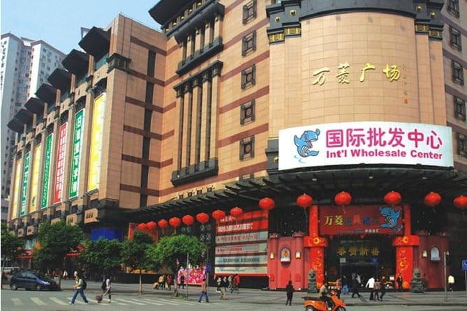 Translator Shopping Assistant and Business Tour Guide Service - Who should book this tour, and who might not need it