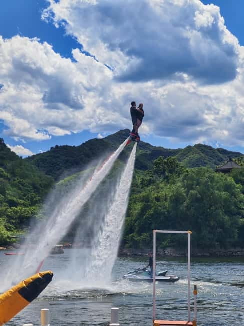 Water-Great Wall Odyssey: Hike & Cruise One Day Tour - Your 5 hours at Huanghuacheng: hiking, timing, and how to pace yourself
